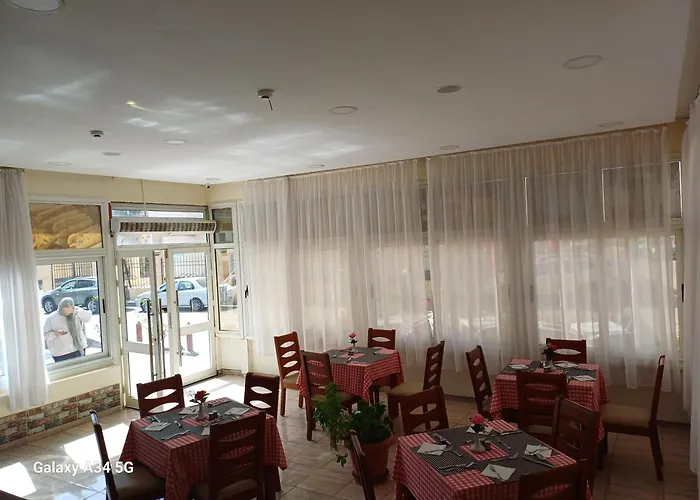 Palm Hotel